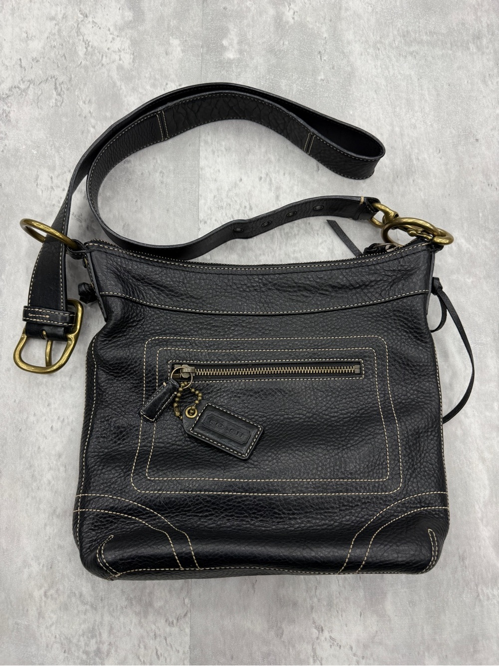 Vintage Coach Black Pebbled Leather Shoulder Bag